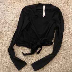 Lululemon top